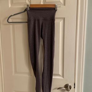 Grey lulu lemon leggings
